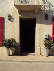 Les Chambres des Dames - Main door